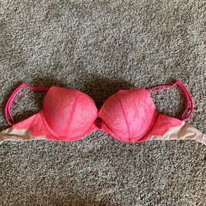 Victoria’s Secret Pink Lace Bra